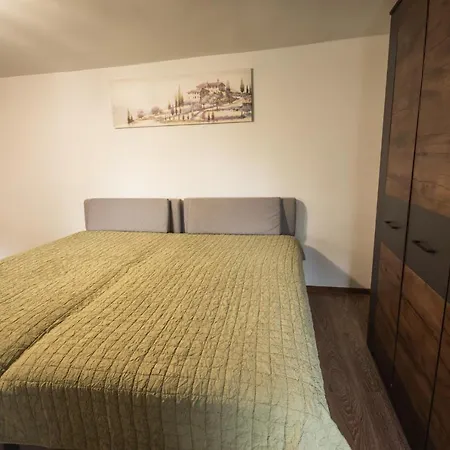 Zielna 16. Apartmán