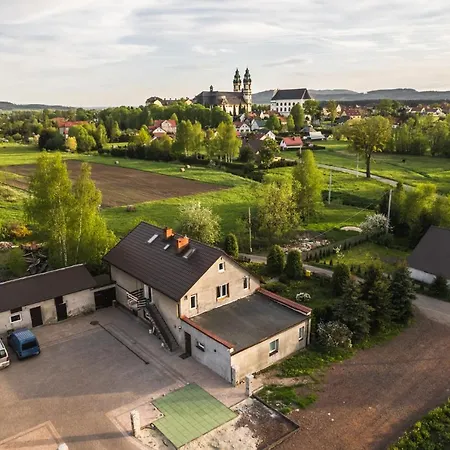 Zielna 16. * Krzeszow (Kamienna Gora)